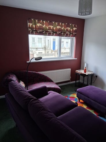 Lounge 2.jpg
