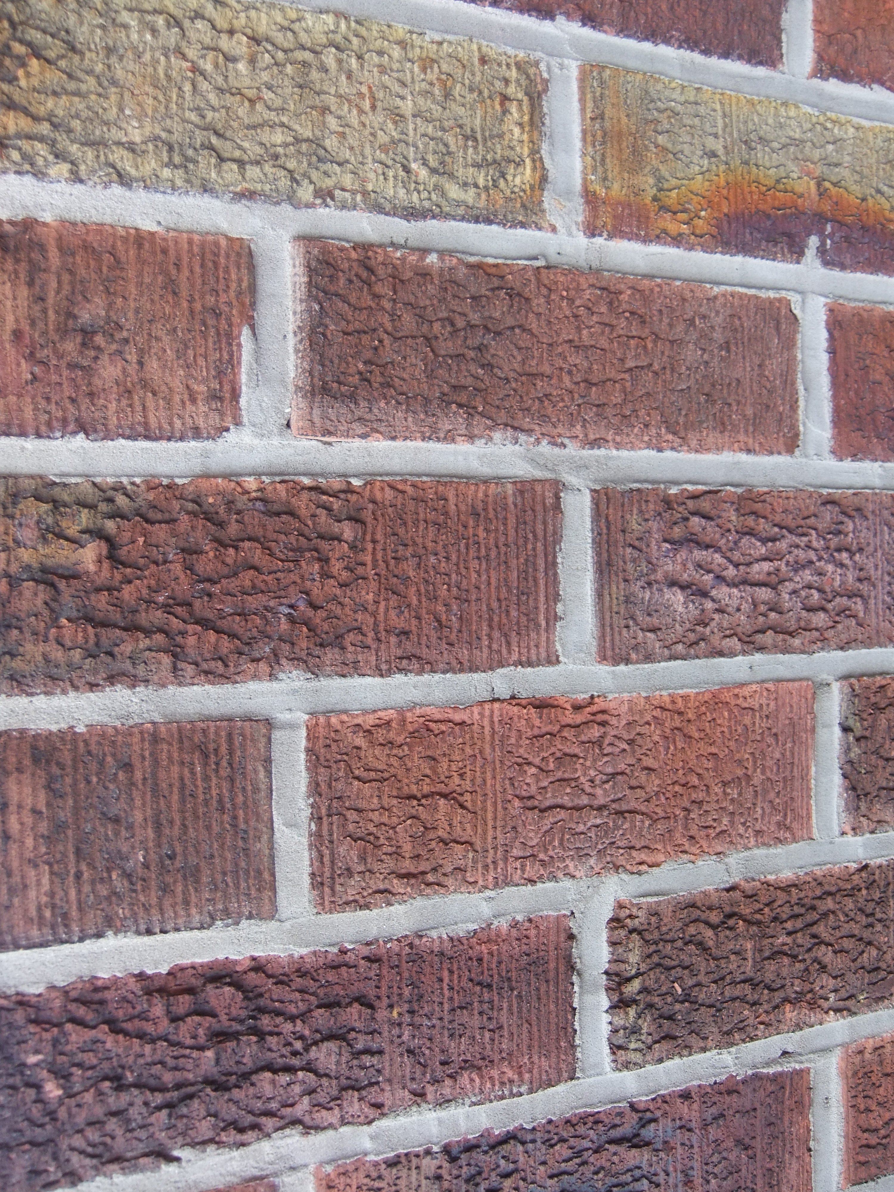 Image: https://us-noi.v-cdn.net/6031891/uploads/editor/7s/c26tuxc04pf2.jpg