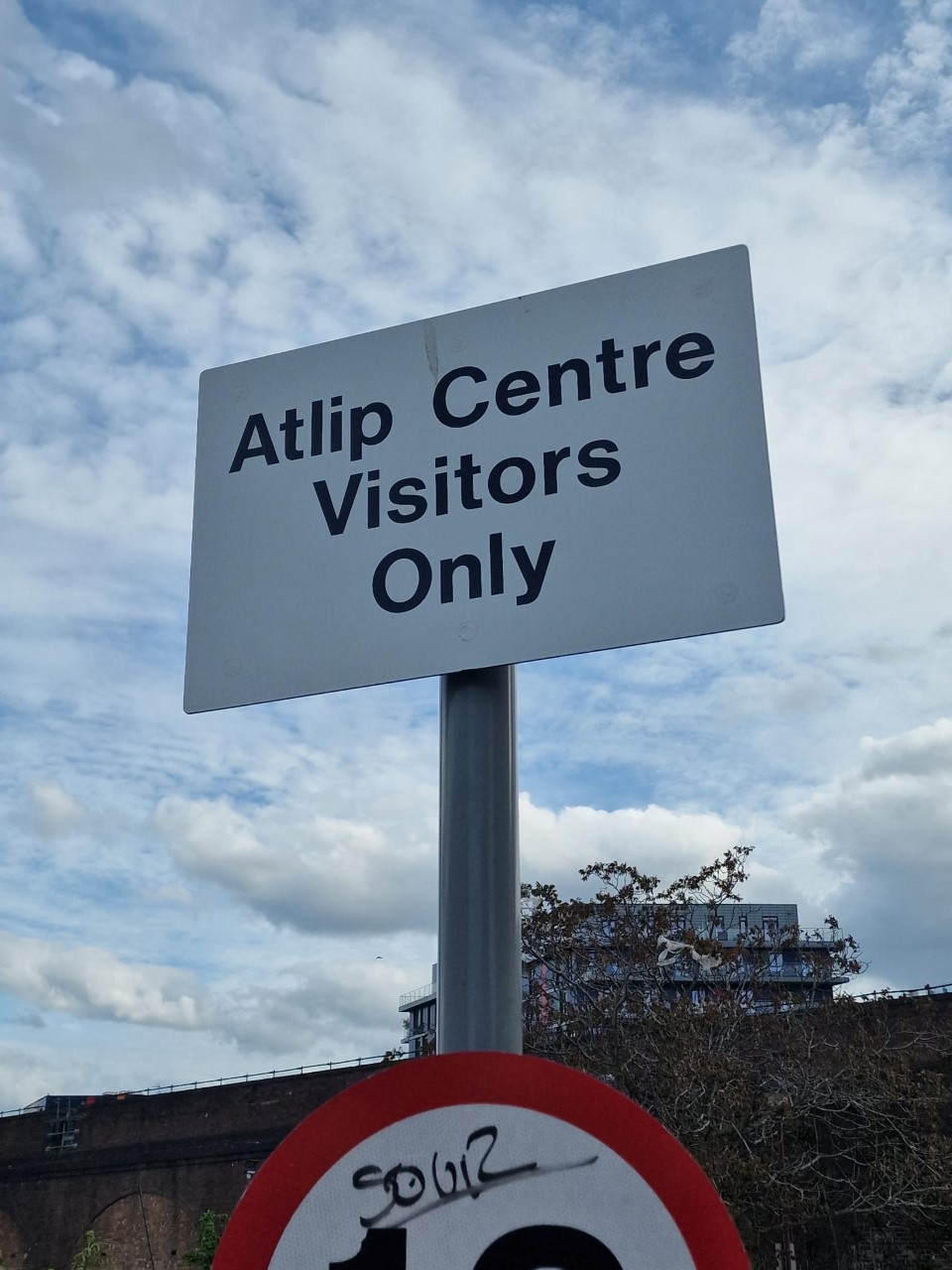 Image: https://us-noi.v-cdn.net/6031891/uploads/editor/nj/2n3aasteo0a4.jpg